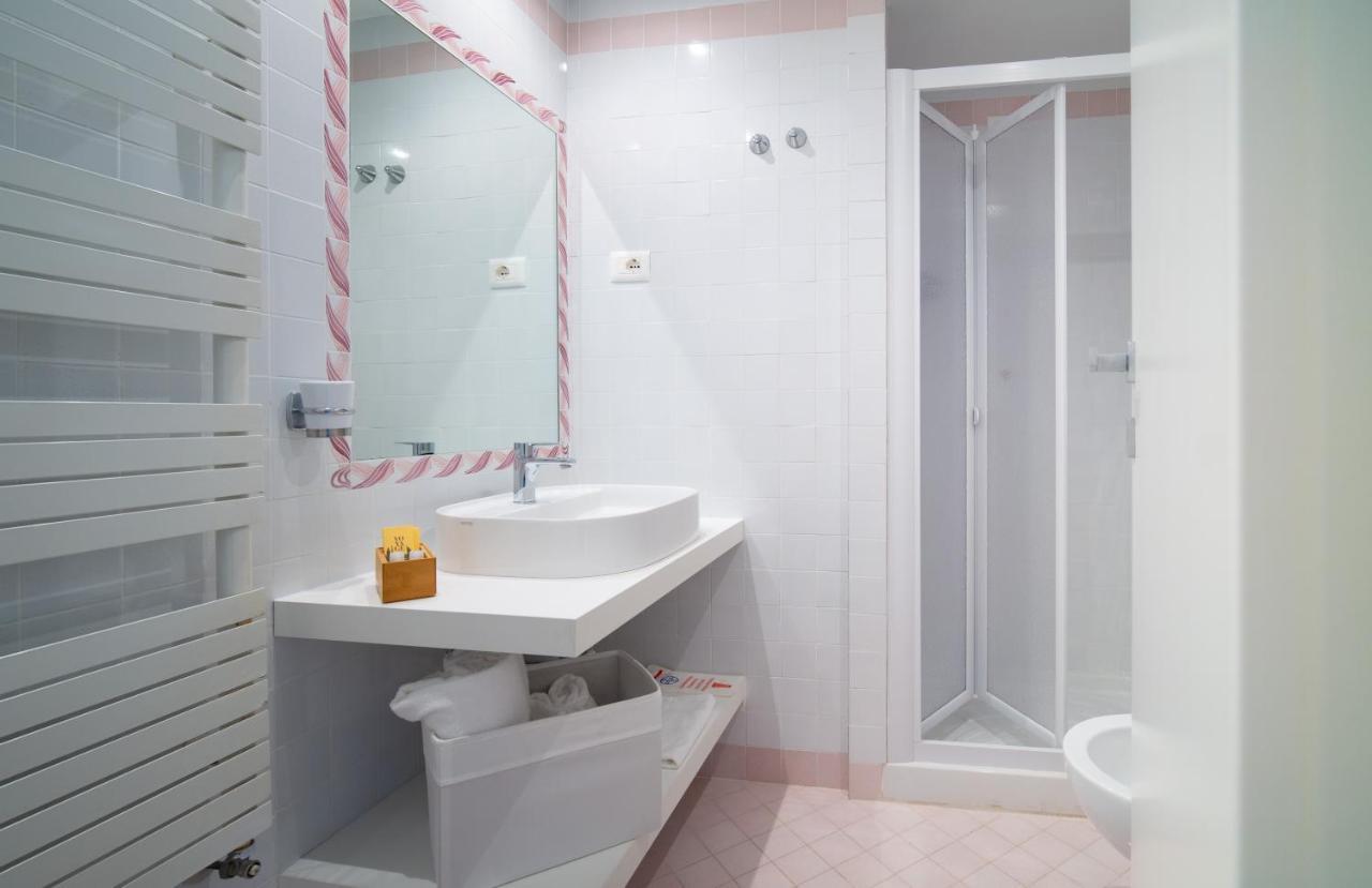 Mia Hotel Нумана Екстер'єр фото